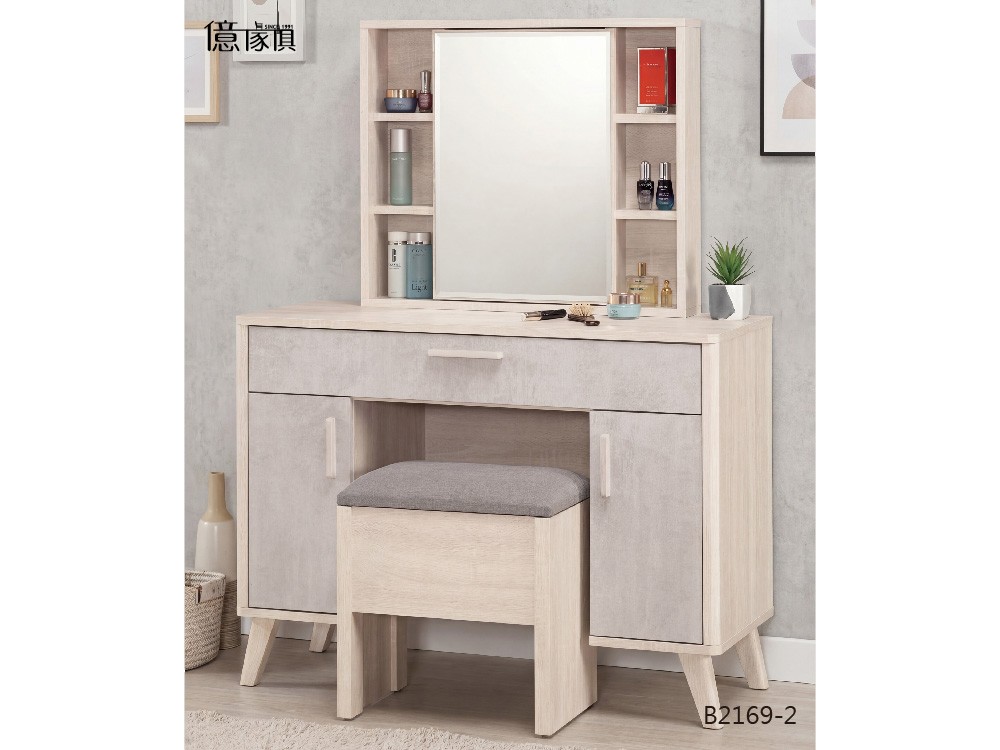 億家具批發倉庫-商品一覽-床組