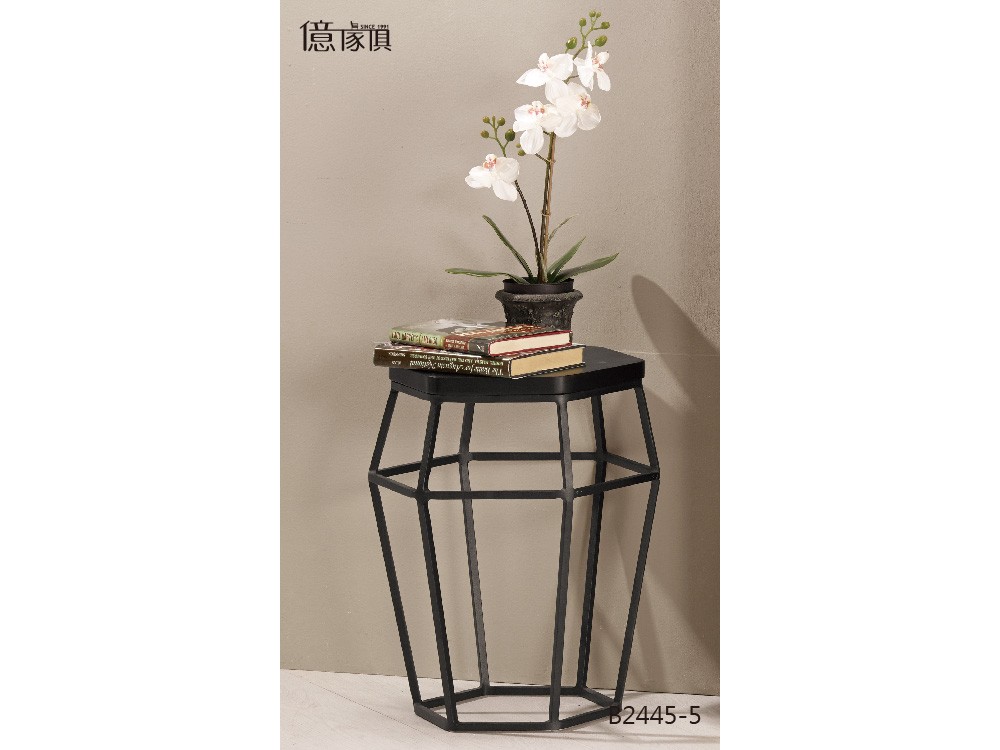 億家具批發倉庫-商品一覽-桌子