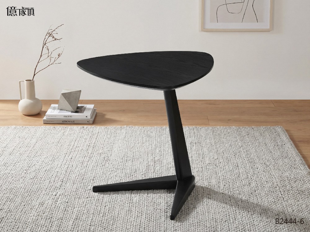 億家具批發倉庫-商品一覽-桌子